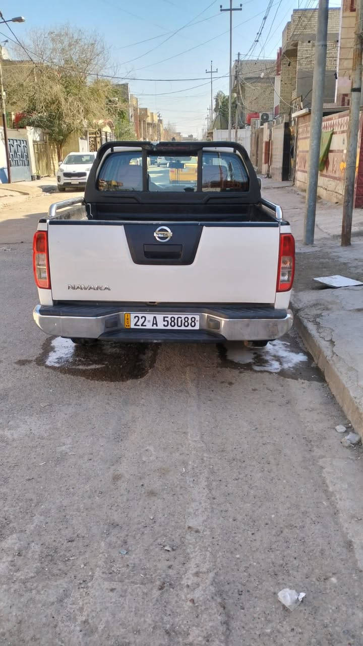 السلام عليكم
نيفارة 2008

شمالية سيارة بسمي 

سيارة

 مكفولة كفالة عامة

تخم تاير جديد حدادية جديدة 

مكينة و كير محور مال بيكم تيوتة 

سيارة خير من الله سيارة نضيفة خير من الله 

مكان سيارة بغداد حي اور 

سعر 103 وبيها مجال 

‭ 0772 401 3956‬
