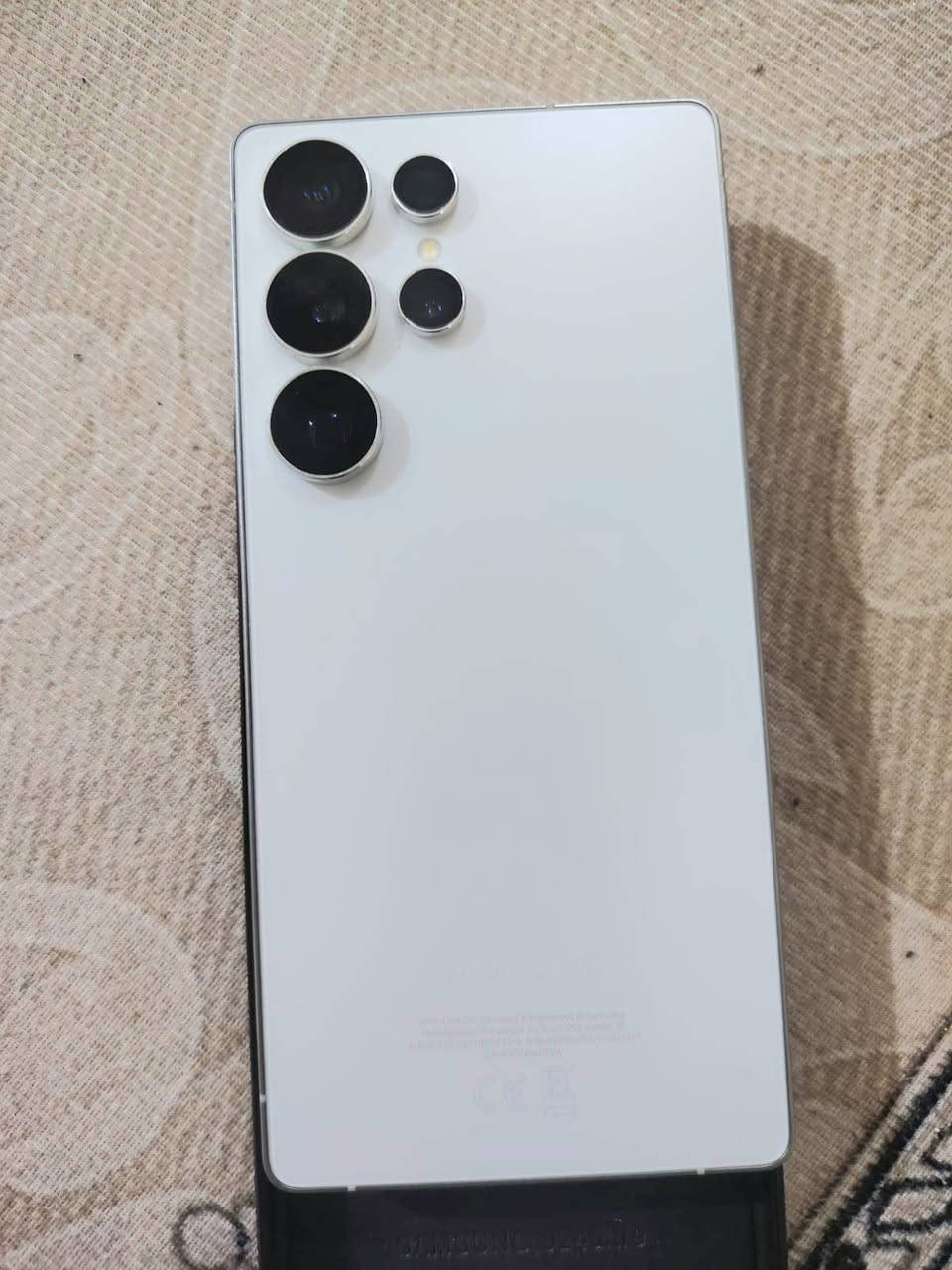 موبايل سامسونج s25الترا ذاكره 256 استخدام قليل نظافه 100 /100 لبيع المراسله على الرقم واتساب (***********)
