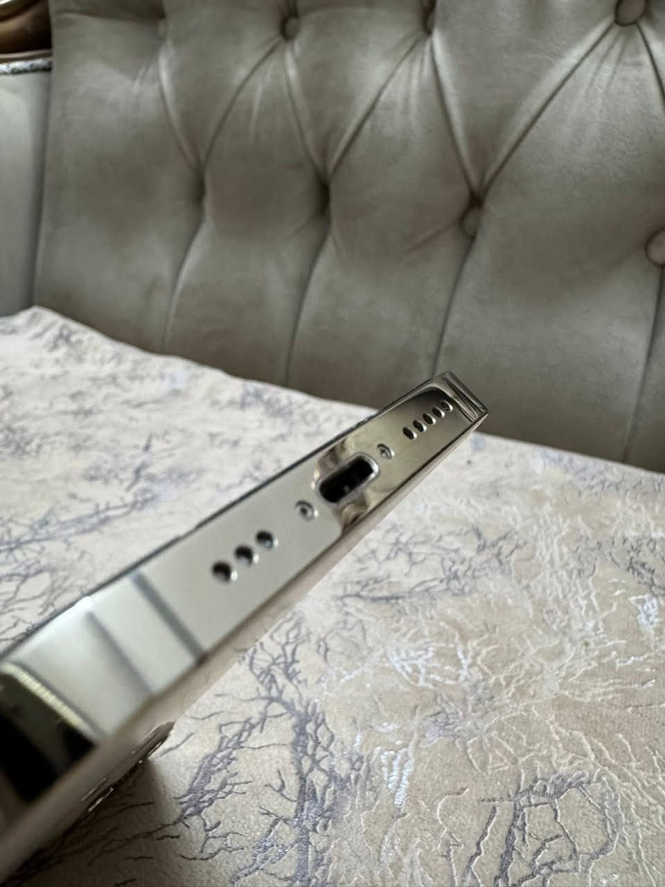 سلام عليكم جهاز ايفون ١٢برو للبيع ذاكرة ٢٥٦جهاز بلاد بطارية 🔋 ٨٢ جهاز بلاد لا مفتوح ولا مصلح لوك ممبدل بي شي جهاز نضيف امانت الله كامرة تخبل لا حماوة لا تعليك جهاز ZD/A سعرة ٤٥٠وبي مجال حك الجية متلكة هيج نضافة وبطارية كلشي اكو بل سوك مكاني بغداد الدورة رقم واتس ***********
