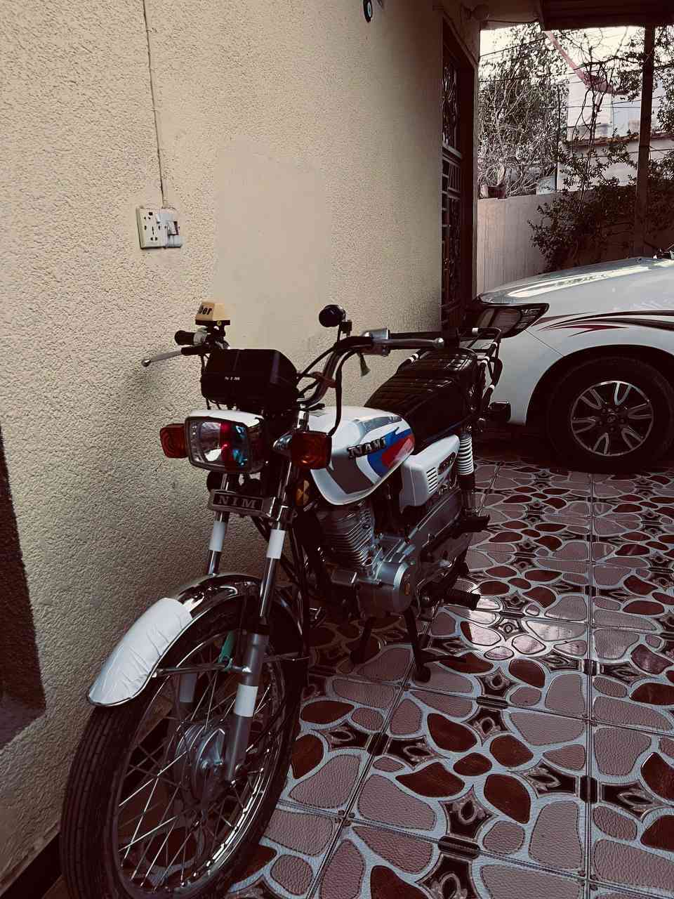 السلام عليكم دراجة نامة امتياز جديدة ما ماشية هواي دراجة مرتبة وحلوة شلعة ومعدل مكينة ما مفتوحة جيب فيتر وياك و افحص الدراجة نضيفة بمعنى الكلمة سعرها 675 وبيها مجال مكاني ديالى جسر خرنابات متواجد خاص


**إذا كنت صاحب هذا الإعلان وتريد حذفه لأي سبب، رجاءا أرسل رسالة إلى الدعم الفني**