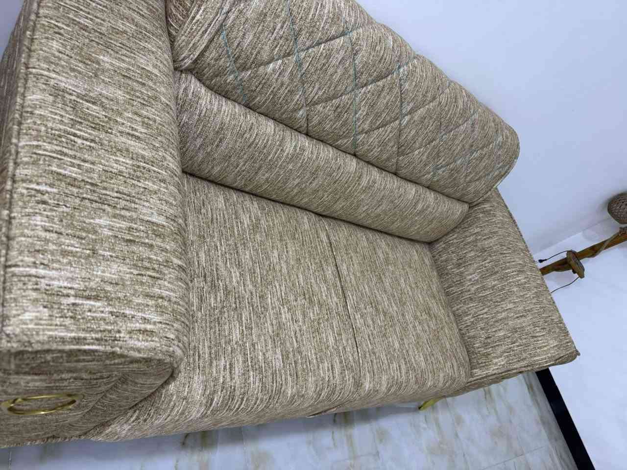 تخم غير مستعمل نهائيا صار اسبوع من اشتريناه بس مرهم ويا الديكور اخذته ب مليون وابيعه ب ٨٠٠ 
غير مستعمل نهائيا  
مكانه العامريه


**إذا كنت صاحب هذا الإعلان وتريد حذفه لأي سبب، رجاءا أرسل رسالة إلى الدعم الفني**