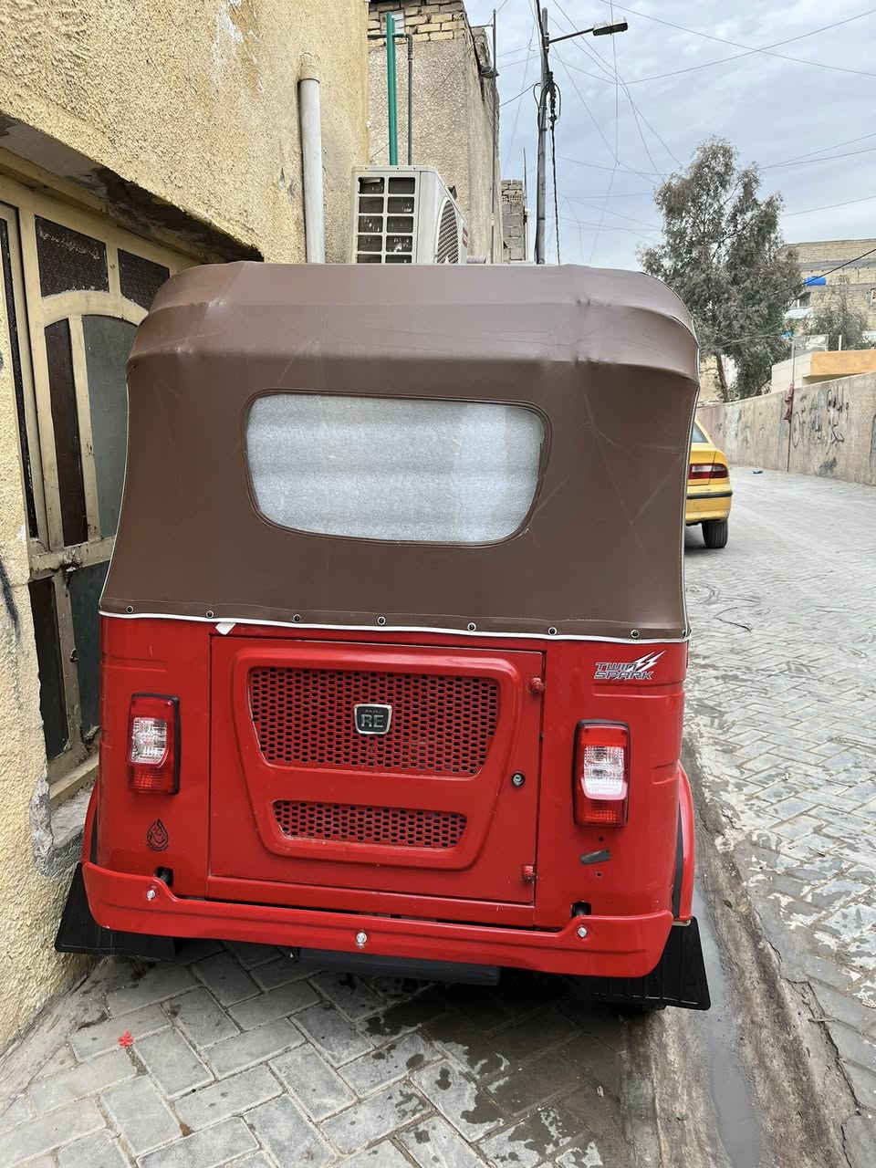 سلام عليكم تكتك موديل 22/شهر7 سنويه انكليزي. باسمي كفالة عامة جاهزة من كلشي مكاني مدينة الصدر ق٣٥📞***********
