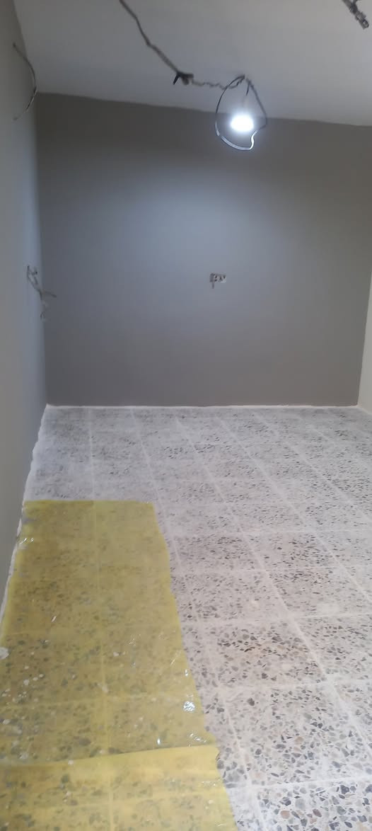 السلام عليكم صباغ وطلاس وجميع الديكورات اشتغل وبأسعار مناسبة جدا يعني جوة السوگ خابرني وتدلل مكاني بغداد اشتغل قطعي وعلى المتر واسعاري مناسبة صاحب عائلة واريد اعيش ***********
