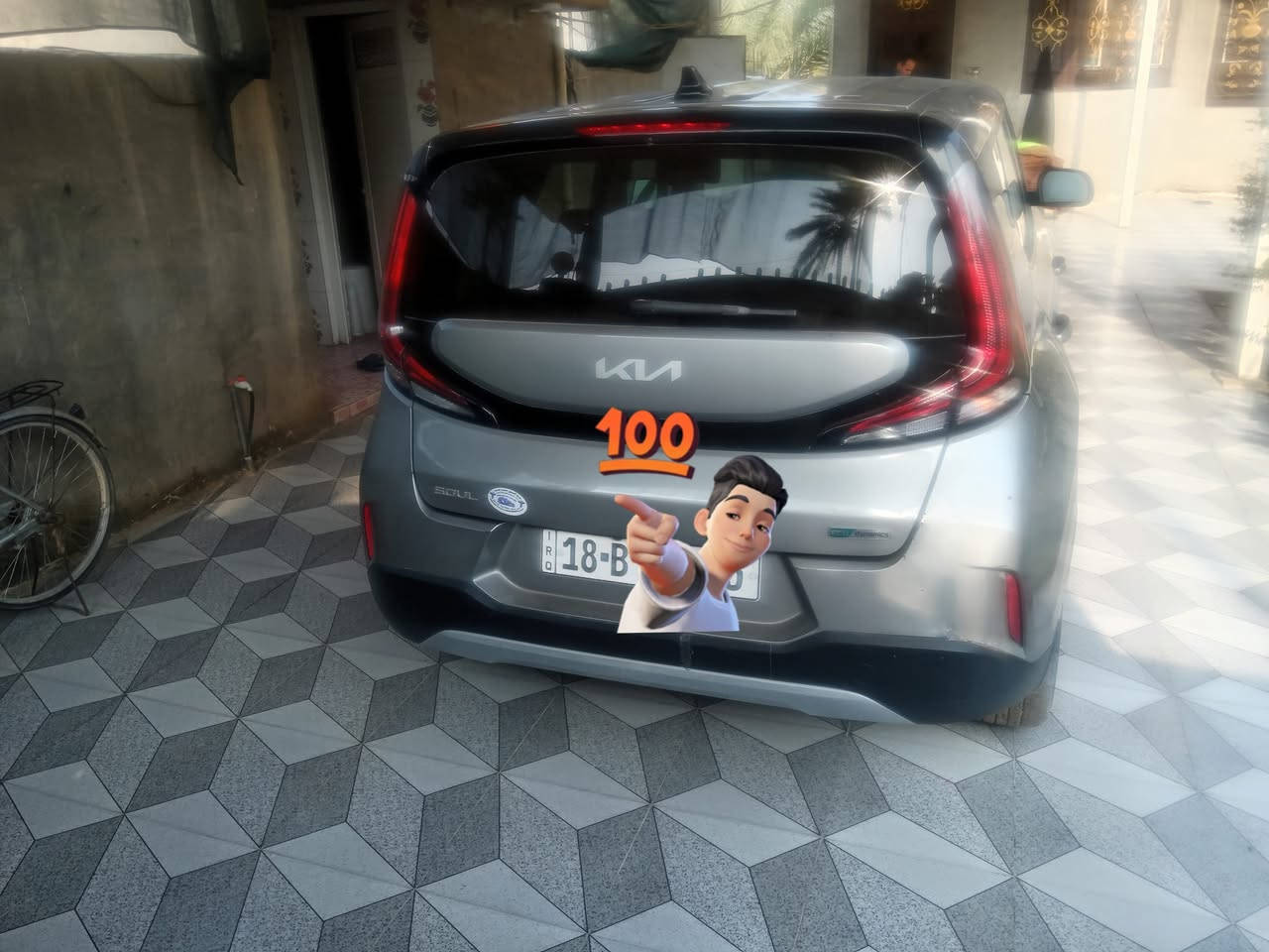 السلام عليكم صول ٢٠٢٣ بسمي كفاله حادثه من امريكا جاملغ وباب بارد فقط البجم كبس السياره فول مواصفات  بصمه وفتحه وتحكمات فول مكينه ٢٠٠٠ دوش بعدهي ع وضع الشركه السعر ١٨٠ وبيها مجال الاتصال على الرقم ***********/***********
