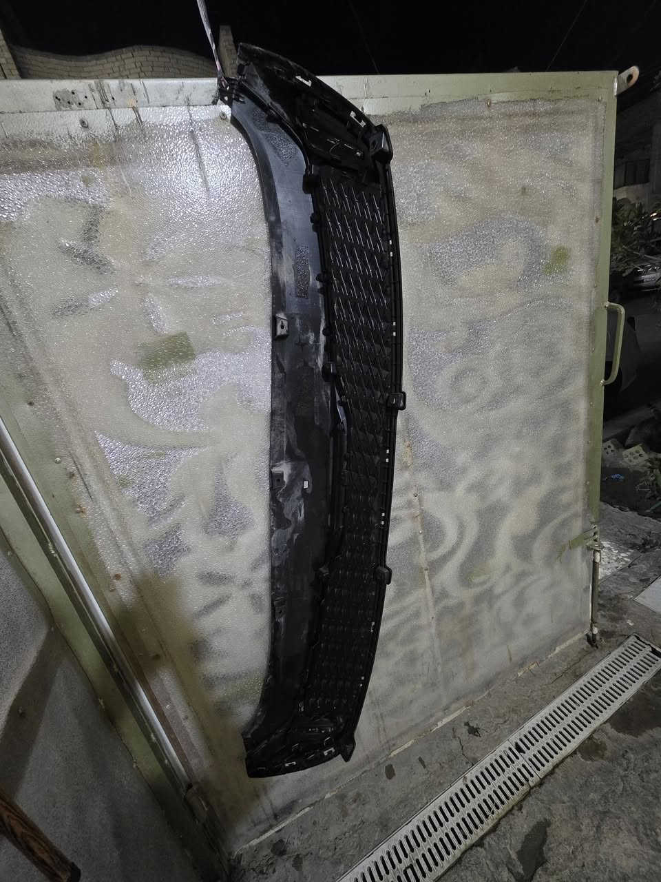 سلام عليكم عندي لحيه مال فورتي جيتي لاين وعندي شاير خلفيه وهاذ رقمي الي يريدهن  ينتصل ***********
