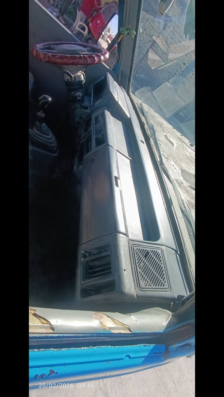 سلام عليكم كيه 93 رقم اصفر اداورلك ثاني يوم السعر 37 وبيهه مجال لشراي ***********
