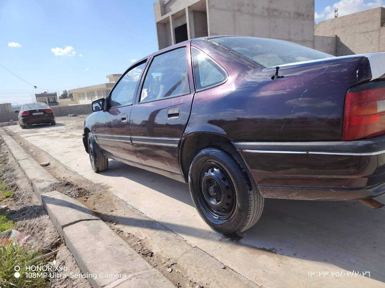 بۆ فرۆشتن ئۆپڵ ڤیکترا
مودیل 1991 مەکینە 20 
سەنەوی تا 2031 
ڕەنگ عەنابی 
سەیارەیکی بی مەسرەف پاک .

للبیع اوبل فیکترا
مودیل 1991 مکینە20 نظیف 
سنویە جدد 2031 
***********
