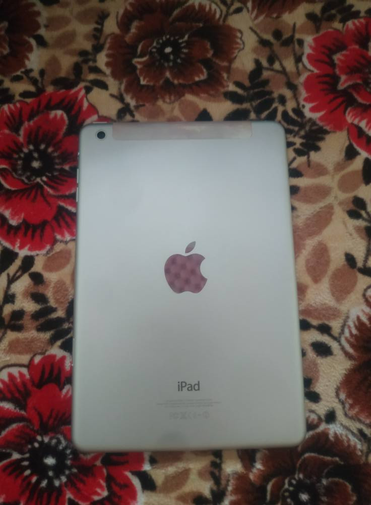 ايباد ابل مكفول من كلشي يأخذ خط سعر 75 وبي مجال للاستفسار ***********
