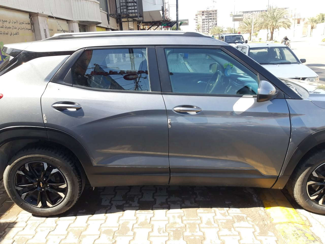 تريل بلايزر ٢٠٢٢
١٣٠٠ توربو
عداد المسافة ٤١ الف ميل قابل للزيادة

حادثها بداية البنيد والجاملغ راجع نفسها وصور الحادث بالمنشور
ورقم الشاصي 

مواصفات:
بصمة ابواب وبصمة تشغيل
بانوراما
سلايد روف
سايد بريك دكمة
اوتو ستوب + اوتو هولد
رادار 
نقطة عمياء
كاميرا
انظمة قيادة عادي ورياضي
كير عادي ٨ نمر

تحديد مسار 
مانع انزلاق

دفع رباعي AWD
تشغيل عن بعد
شاشة كبيرة وبلادي تفتح اندرويد اوتو وكار بلي
مباشر واي فاي او عن طريق الكيبل

الصندوق يفتح ٤ حركات
من الباب والبصمة ولمس
وحساس حركة بالرجل

السعر  ١٣٥ وبيها مجال

للتواصل واتساب فقط
كربلاء
***********
