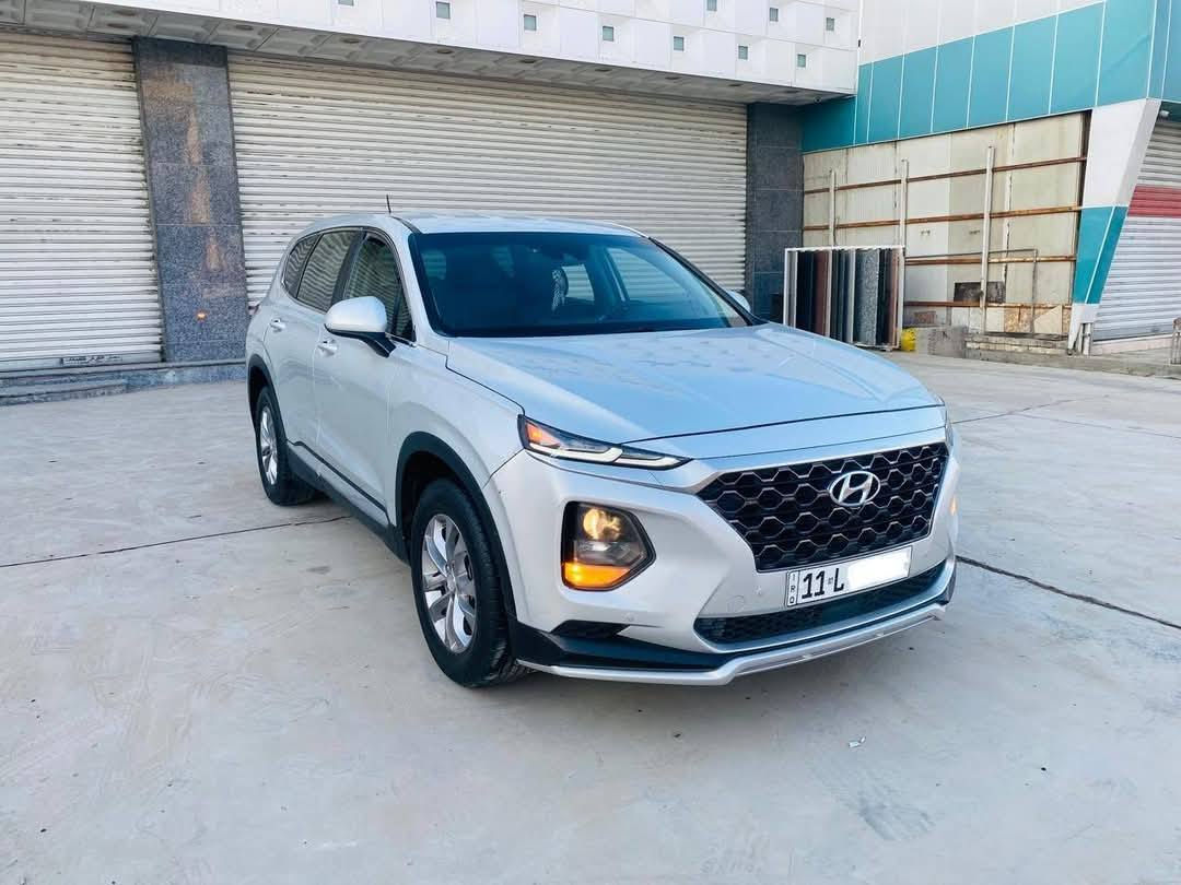 السلام عليكم
سنتافيا للبيع 
موديل 2019
حادثه موجود بالصور ورقم الشاصي موجود 
وبيه شخط باب الصدر والباب الخلفي
السيارة ماشية ٦٨ قابل للزياده
محرك ٤ سلندر ٢٤٠٠
السياره بيه توقف ذاتي و شاشة وكاميرا خلفيه وتحديد مسار وتحكم ستيرن جهتين
السعر 178 وبيه مجال حك الجيه 
مكان السياره بابل 
***********
