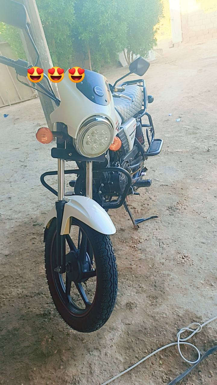 دايوان 21السعر 1مليون و300رقم الموبايل***********
