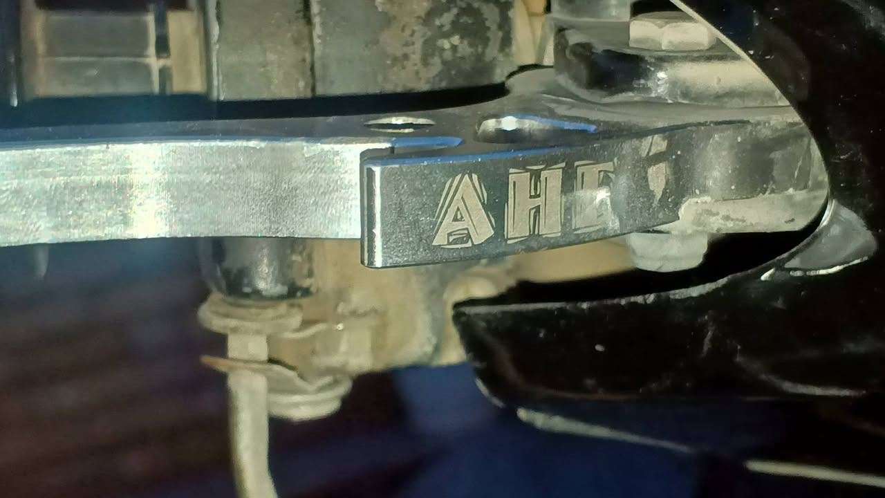 ماكس للبيع مفتوحه مبدل بوشه وبستم 
مزوده 
وياله نجمه⭐رصاصي
قبق عمبار saw♑
دبلات امامي رصاصي 
سلف 55
يدات بريك AHE 
السوادات مختمه فقط 
اخذ بس الصالنصه انطيك البلادي مالتها سعر 750 وبيه مجال للشراي 
رقم ***********
