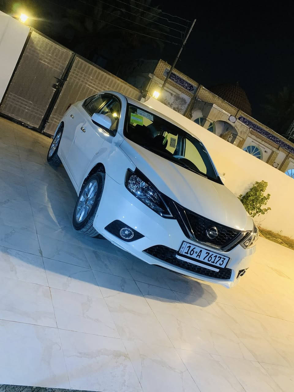 السلام عليكم نيسان سنترا 2024سياره كفاله بوضعيت الشركه ماشيه 25الف بس رقم قادسيه بسمي تحويل ثاني يوم السعر 127وبيه مجال مكاني ديوانيه ***********//***********
