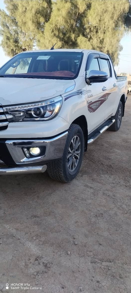 هليوكس موديل 2019 سعودي عالي فول مواصفات مكفوله كفله عامه من كلشي سياره نظيفه كلش سعر 290      تصال ***********
