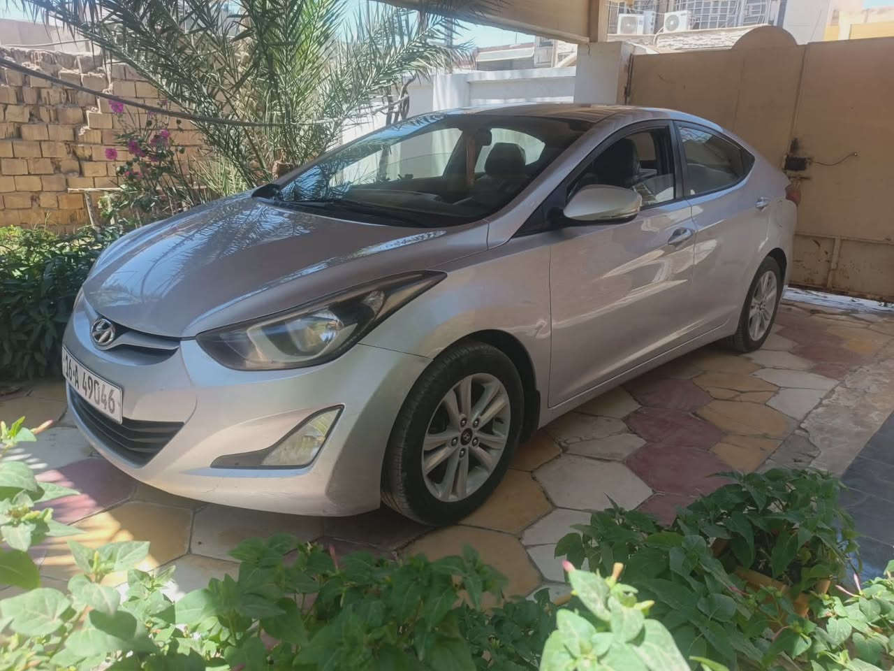 انتره كفاله عامة بيه حالوب خفيف 8 او 9  بل قماره فقط خفيفات موديل ١٥
السيارة جديدة تبريد قطعتين ورة وكدام حدادية جديدة مكينة ١٨٠٠  
 تخم تاير جديد 
مكان السيارة ديوانية 
السعر 117 بيع فقط 
رجاءا غير متواجد على الفيس 
‏‪0789 357 5775‬‏
