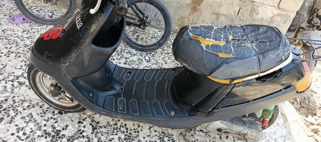 دراجه للبيع مكلف بنشرها شغاله ب١٧٥ وبيها مجال بسيط رقم صاحبها  اليحب يتوصل وياه
***********
