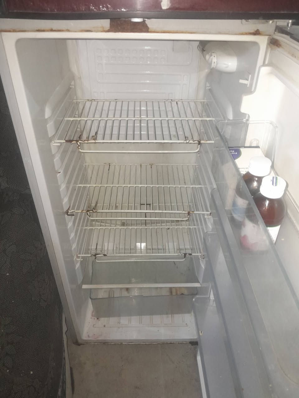 بلاش ب ٥٠  ألف إلي يريدها يجي ياخذها تشتغل كلشي مابيهه جماد


**إذا كنت صاحب هذا الإعلان وتريد حذفه لأي سبب، رجاءا أرسل رسالة إلى الدعم الفني**