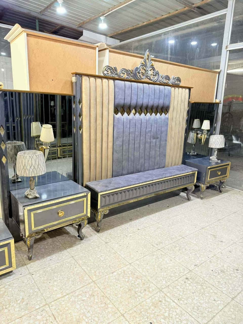 @إشارة ✨ غرفة تركي 🇹🇷 اصلي صبغ حراري9 قطع 
 نظام سلايت وابواب موديل حديث
لون مميز مختلف 
سرير مخزن عملي
 ضهر بلوك
 قماش وتر بروف أصلي
✨ نظافة 90/💯

شد ونقل مجاني داخل بغداد
 توصيل للمحافظات بأسعار رمزية


**إذا كنت صاحب هذا الإعلان وتريد حذفه لأي سبب، رجاءا أرسل رسالة إلى الدعم الفني**