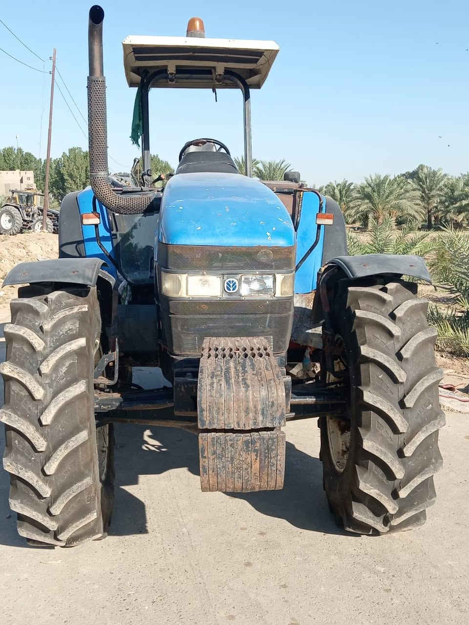 السلام عليكم نيوهلند TM150 للبيع المكان واسط شحيميه الرقم شرط التحويل مكفوله كفاله عامه التفاصيل اتصل /*********** (مكلف بل نشر)
