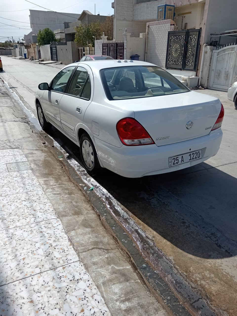 سلام عليكم نيسان 2010 دخل صاج محرك ابيض بدون صباغ سنويا 30 بطاقه بنزين بيه رقم كركوك ***********
