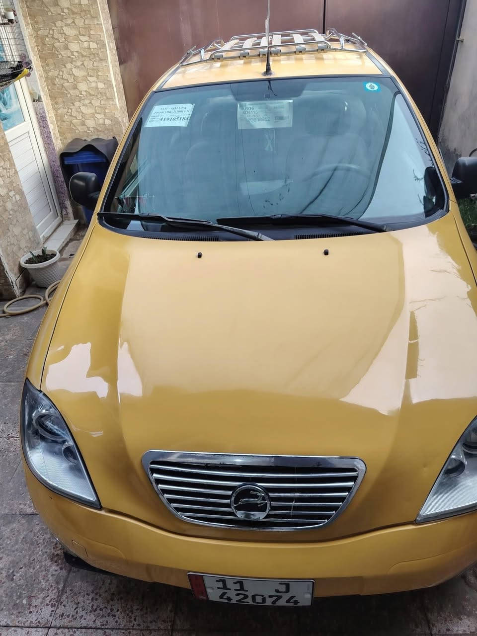 السلام عليكم
سياره طيبه ٢٠١٥ للمراوس باوتماتيك 
وانطي فرق عادي 
السياره نضيفه كير مكينه حداديه تبريد ثلج لا شواصي لا خياس نصبتهه حلوه السياره رقم بغداد مكاني كربلاء تحويل شوكت متريد ضربتهه جاملغ مصلح 
للاستفسار 

***********
