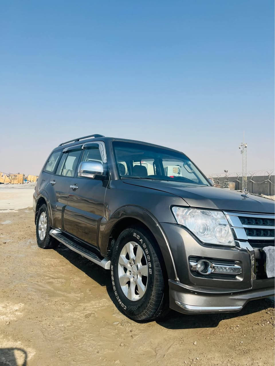 بسبب الوعود الكاذبه تم تنزيل السعر ١٢٥ مستعجل عليهة باجيرو ١٥ حبتور  رقم سليمانيه الدولي بسمي
هزة بعدهة مامنهية
محرك 6v 3500
مري شفط 
حساس خلفي وكامره 
شاشه اندرويد 
لايت زنون 
محرك وكير نضاف 
تخم تاير جديد 
حدادية 80%
فتحة سلايت روف 
بيهة ضربه خلفيه مصبوغه عام ١٢٥ بسعر اوبتمة سوناته 
للستفسار ***********
