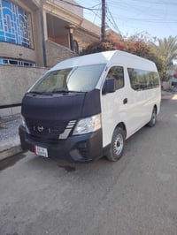 للبيع موديل ٢٥ محرك كبيره السياره ماشيه ٤٠ كشن سياحي دوشمه عام كفاله ع...