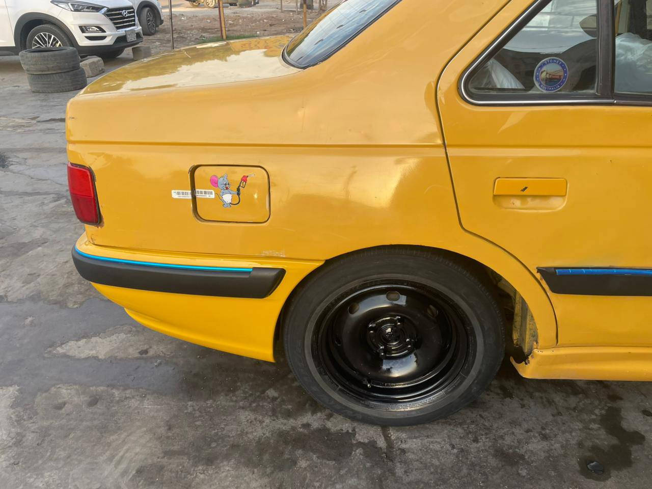 سلام عليكم بيجو بارص 2015مصفره غرامه رقم انكليزي بغداد بيه جاملغ خالفي موضح امامكم الضرب ما واصله حوض كير مكينه تبريد خير من الله هاذه رقمي السعر اتصل عليه عل رقم بيك خير تدلل ***********
