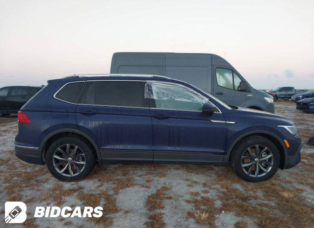 سلام عليكم 2023 sel ماشيه ٢٠ الف كيلو كلين للبيع بسمي مكانها بغداد ***********
