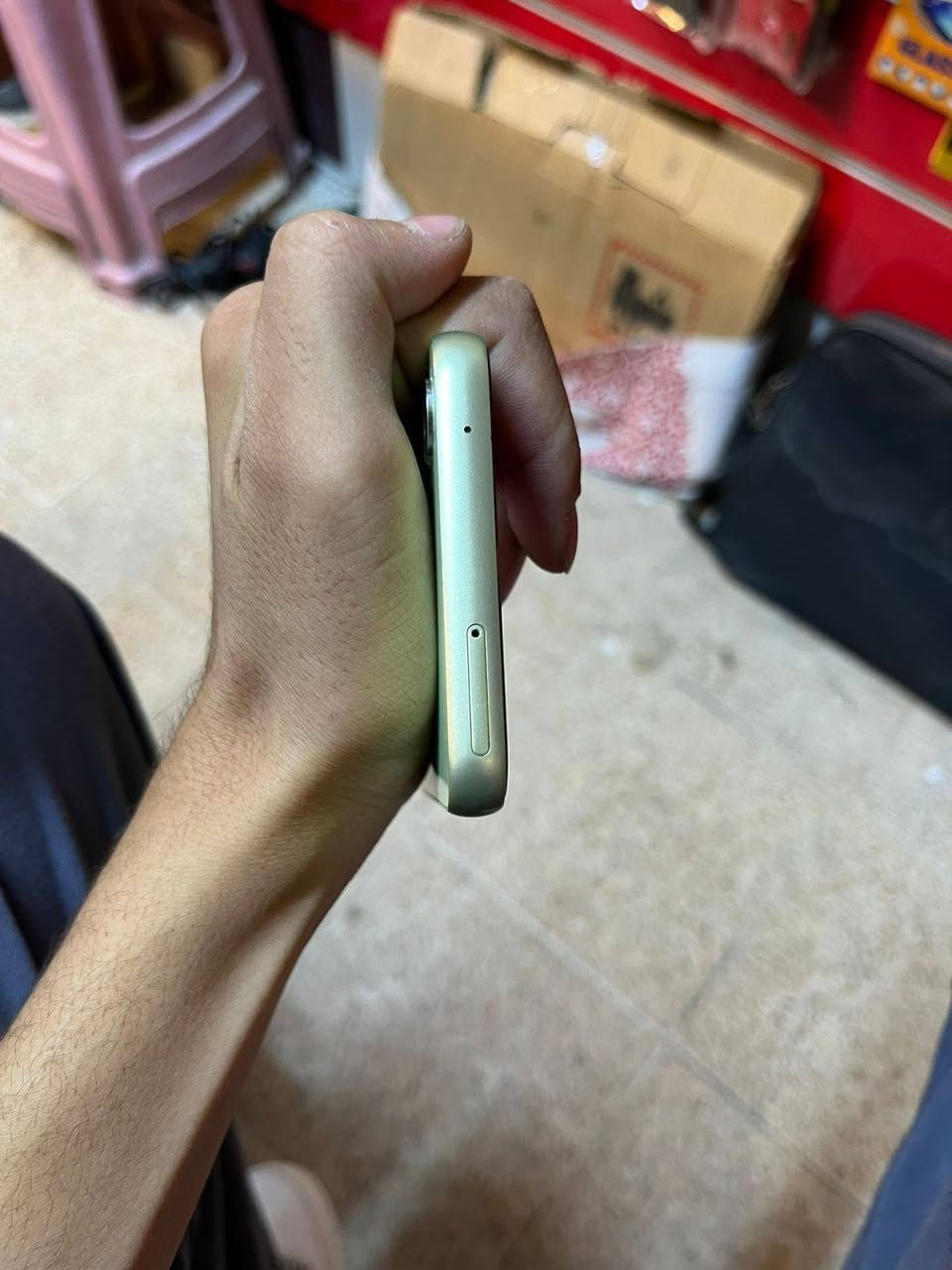 سلام عليكم
سامسونج A34 5G جهاز بوضع الوكاله جلخ ما بي 

ذاكره 128

رام 8 

بطاريه 5000 ملي امبير معروفه بطاريه 

السامسونج كلش قويه

دقه الشاشه 120HZ

ضد الماي اربي ام 68وضد الغبار 

تصوير اخبل 

استخدام قليل

تحديث مستمر لي مده 4سنوات 

جهاز ولا غلطه اني احافض على الجهاز ابكفر ولسكه 

الباكيت للئسف ما متوفر بس انطيك شاحنه اصليه 25w ابحيث من تشحنه اكلك سحن سريع جداً 

سعر 300 وبي مجال الي اكلي 270 لا يجيني

لاحد اكول غالي هاذي اسعار التلفونات واني احافض على الجهاز وعلى اداء البطاريه تواصل خاص او واتساب 

***********
