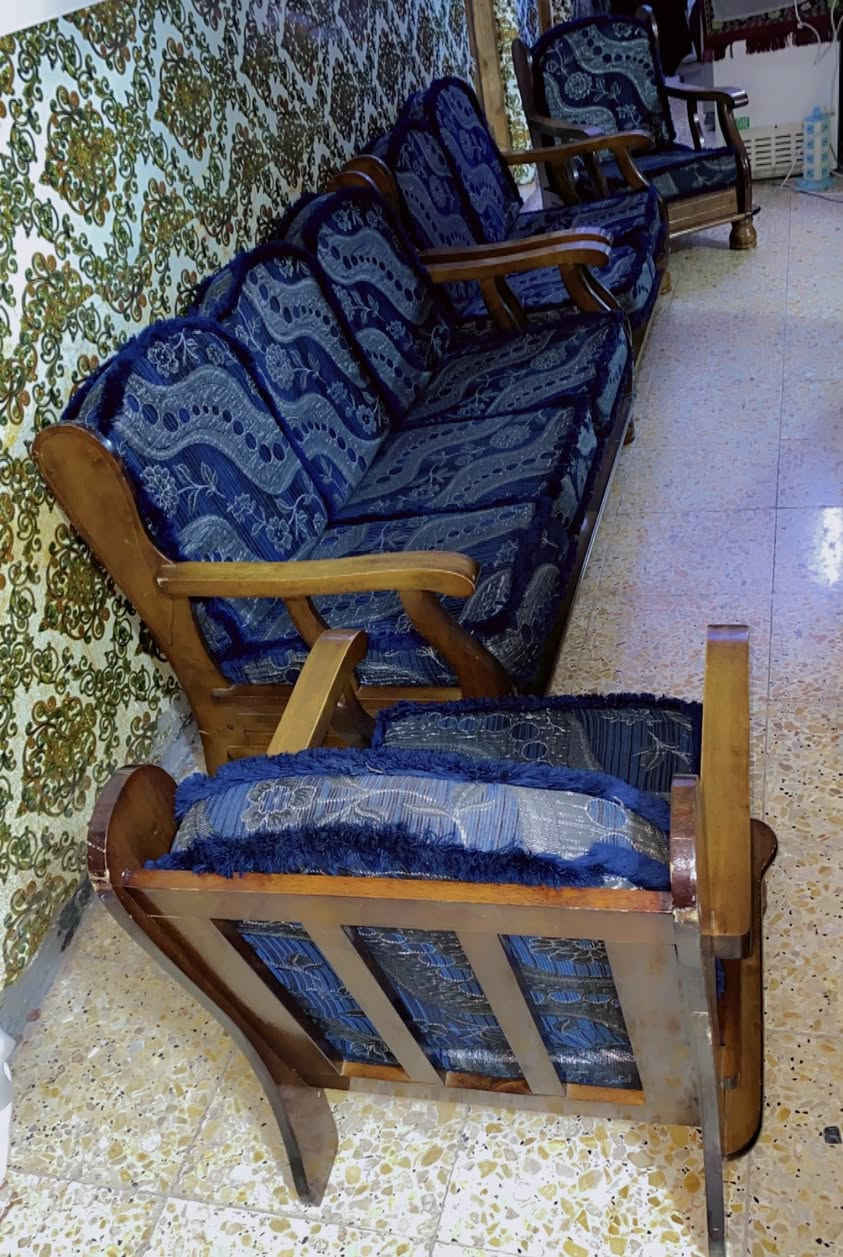 تخم قنفات اخو الجديد سبع مقاعدموديل كلاسيك رجل الفيل قاعده بلوك تكمه وعملي 195المشتل توصيل بكروه


**إذا كنت صاحب هذا الإعلان وتريد حذفه لأي سبب، رجاءا أرسل رسالة إلى الدعم الفني**