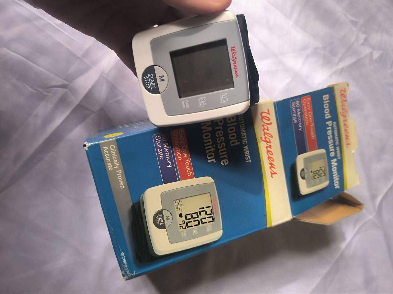 امزونيات باسعار مناسبه الي يحب يتفضل خاص او يعلق على الي يريده من بضاعة DHL


**إذا كنت صاحب هذا الإعلان وتريد حذفه لأي سبب، رجاءا أرسل رسالة إلى الدعم الفني**