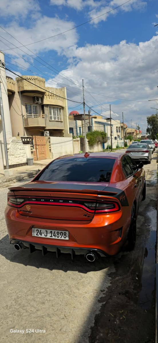 جارجر RT محرك8/5700
موديل 2020
ماشيه 135 الف كيلو 
سياره جديده جدا
مال جناي
فول موصفات 
كير محرك شرط
بصمه ابواب 
وبصمه تشغيل
كشنات كهرباء
كشن سايق كهربائي
  خزن ميمري
كشنات حضن 
شفتات ستيرن 
 الاستيرن رياضي RPM
حساس خلفي 
مري جانبيه قلاب
رادار جانبي 
ويل 20
سستم سماعات 
ستيرن كهرباء رياضي
تشغيل عن بعد 
شوته رياضيه 
سياره متعوب عليه ونصبه فول
كلين بدون ضرر وصبغ
سياره فقط بيها وشم موجودة صور ضرر 
جاهزه بدون اي نقص
رقم دهوك تحويل
 مباشر الشرعي
 وسنويه عظم  هزة جديد
مكان موصل /حي الأطباء
للاستفسار ‏‪***********

