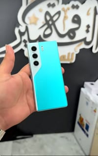 من رخصه الادمن جهاز تكنو كامون 40برو 5G  ملحقات كارتون كامله ذاكره 256...