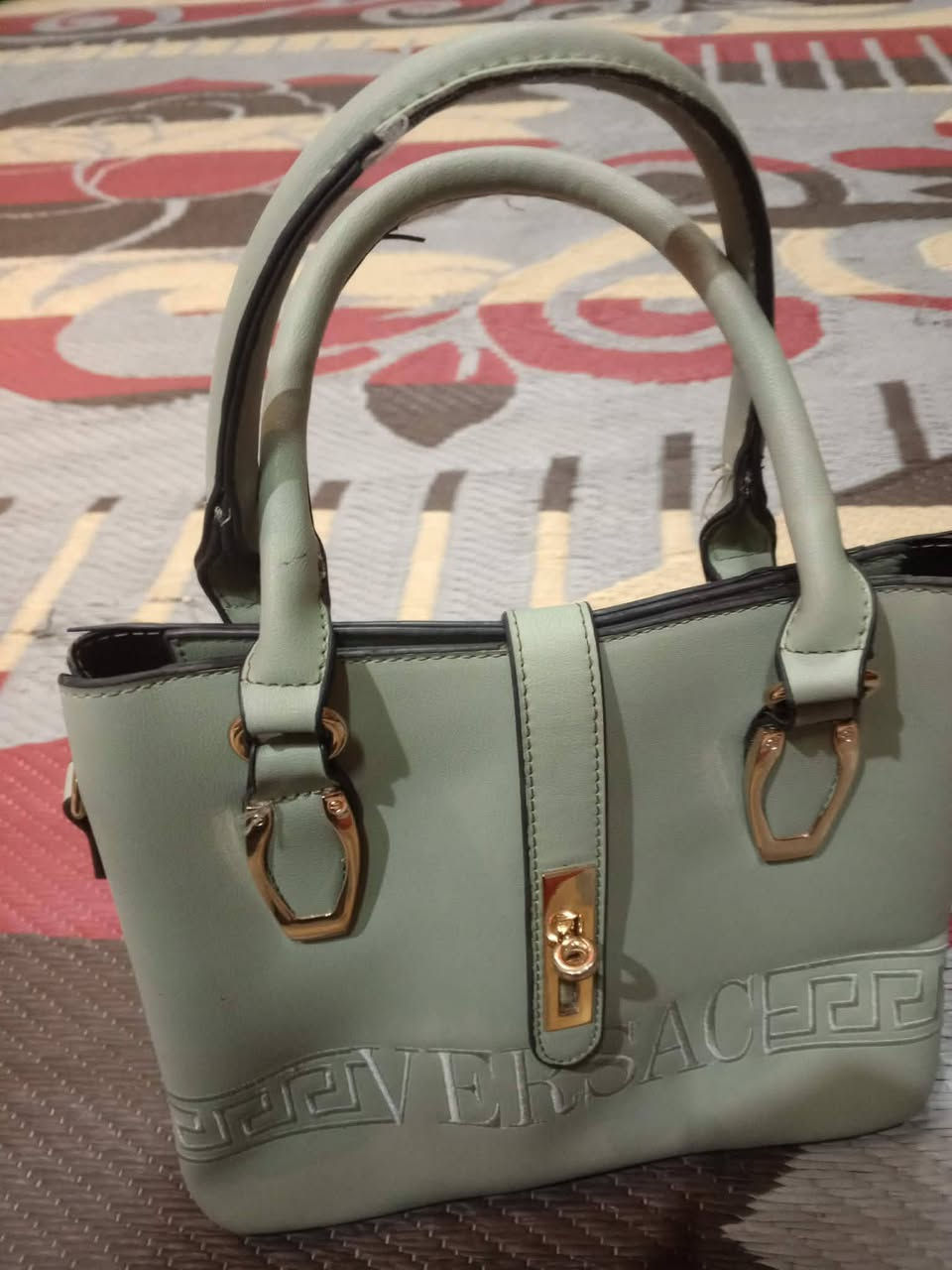 للبيع


**إذا كنت صاحب هذا الإعلان وتريد حذفه لأي سبب، رجاءا أرسل رسالة إلى الدعم الفني**