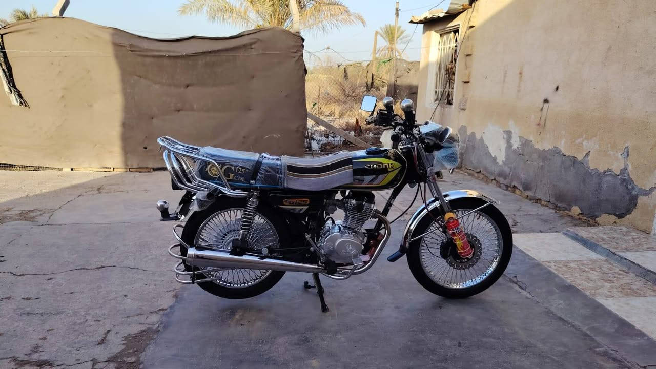 السلام عليكم شباب دراجه للبيع موديل 25 طالعه بال 26 طالعه بال 26 ساللها اقل الشهر من طالعه من الوكيل مقفوله كفاله عامه برغي واحد ما عايزه اوراق السوري كامله مكمله مكاني حله سياحي مو شراي لا يخابر ما متواجد على الانترنت هذا رقمي ***********
