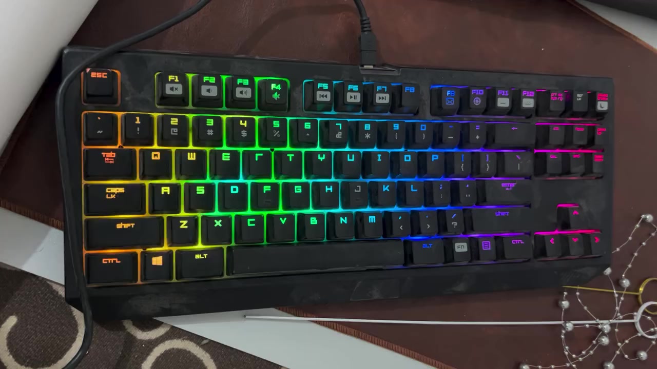مستعمل للبيع
Razer blackwidow Tournament Edition chroma V2 

سعر 30 الف ..

مكاني بابل .. يتوفر توصيل


**إذا كنت صاحب هذا الإعلان وتريد حذفه لأي سبب، رجاءا أرسل رسالة إلى الدعم الفني**