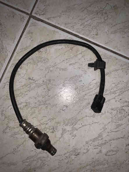 فج جبلي وشمعه  برمبو 
دبلات خلفيه كرزي dy

حساس صالنصه 

دواسات الزوج على 5
***********
