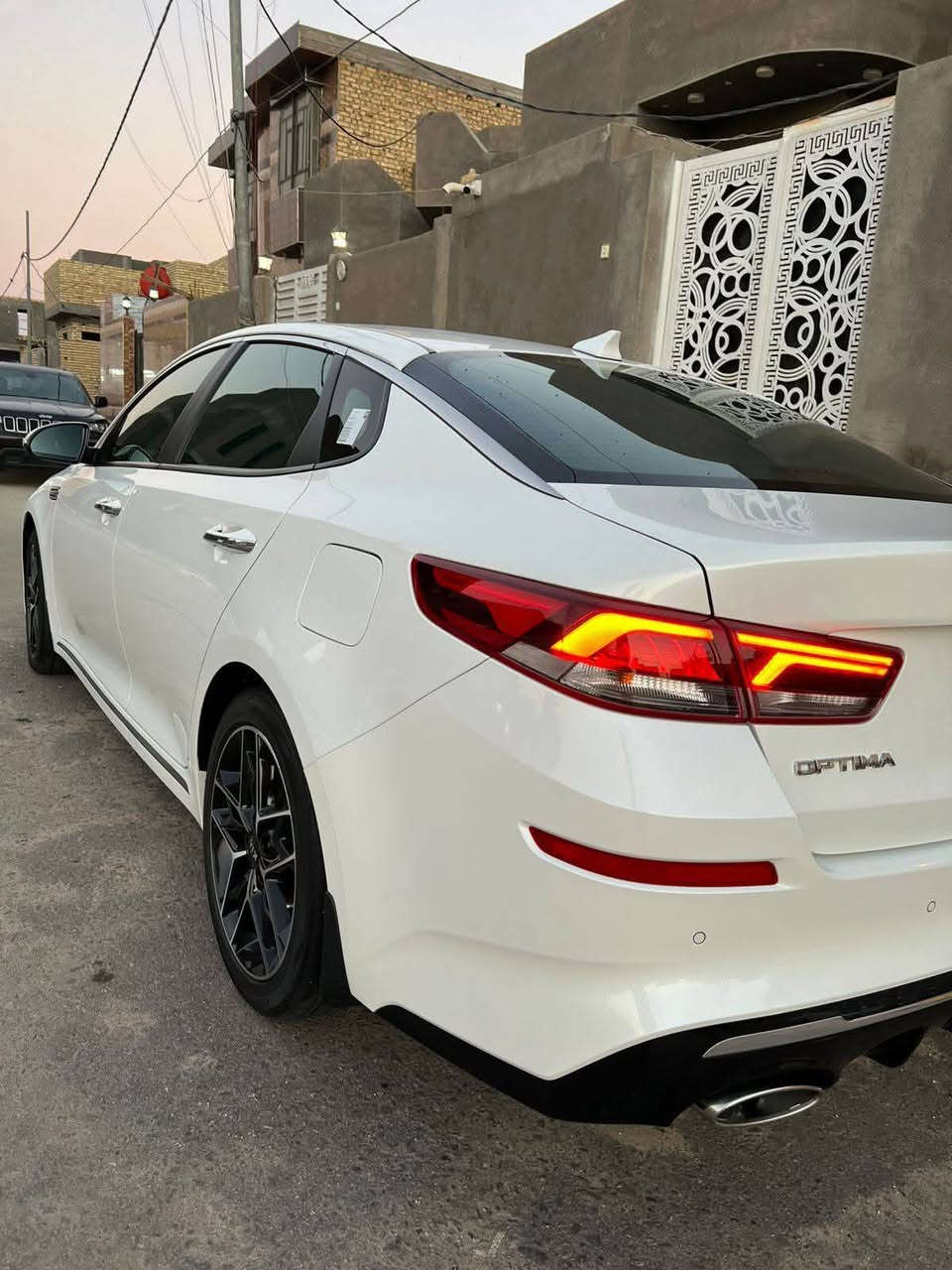 للبيع كيا اوبتما موديل 19 كفاله عامه رقم بغداد الجديد بسمي فول بصمه ماشيه 44 الف
السعر ٢١٠ بيهه مجال بسيط
الديوانيه قضاء الحمزه الشرقي
للاستفسار أكثر الاتصال ***********
