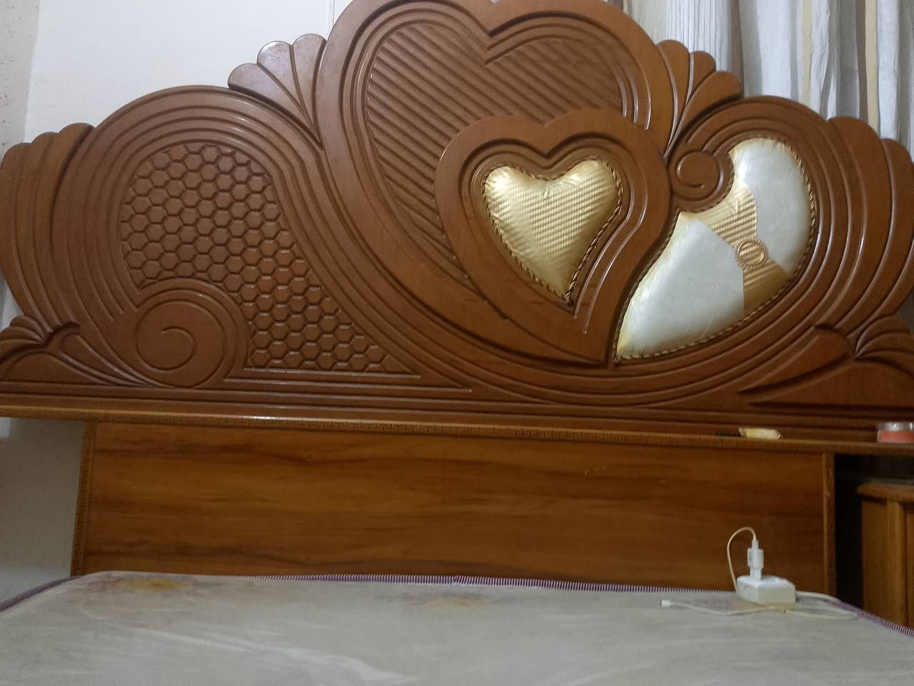 سلام عليكم ورحمه الله وبركاته اخوان هاي الغرفة البيع العنوان الحيانية
مليون


**إذا كنت صاحب هذا الإعلان وتريد حذفه لأي سبب، رجاءا أرسل رسالة إلى الدعم الفني**