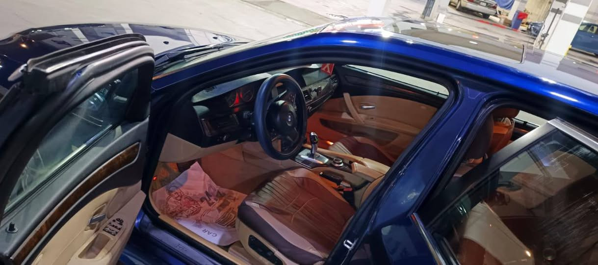 السلام عليكم e60موديل 2008محرك n52
صبغ عام محدثه بالكامل m
تبريد حداده محرك كير كله جديد 
للبيع مكاني بصره 
115
***********
