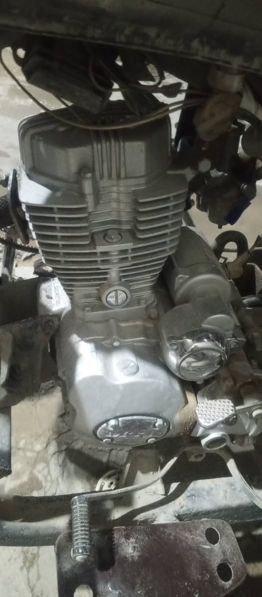 ستوتة ٢٠١٣اوراق للبيع محرك 2024 ترايك للبصرة 
كهربائيات شغالة تايرات نضيفة بمليون و١٠٠
*********** واتساب
