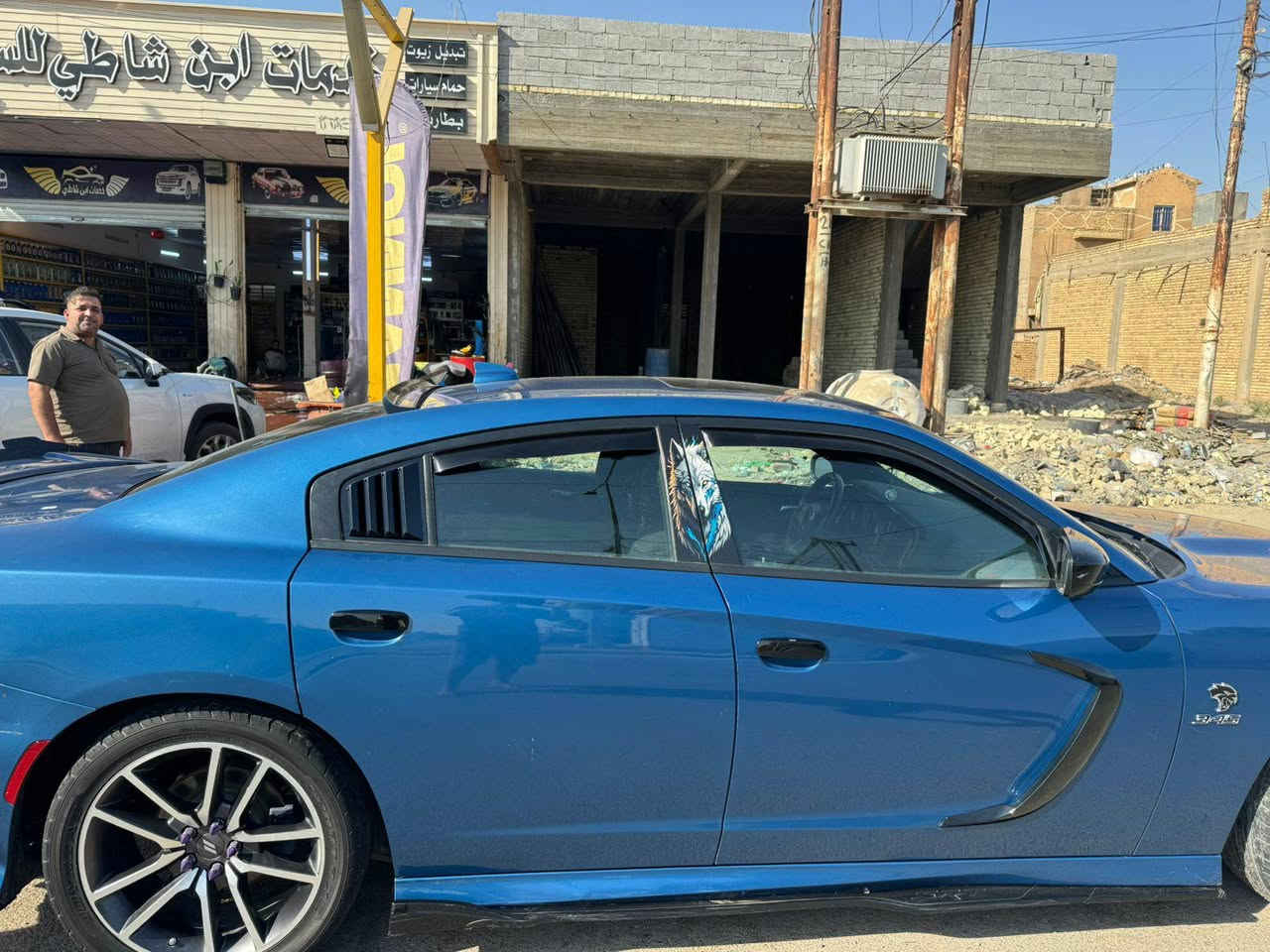 السلام عليكم اخوان RT5700فول الى اخير موديل ٢٣ اخر اصدار كشنات حظن شفتات فتحه رادار نقطه عمياء اهواي موصفات بيهه معروفه بل موصفات بعد مايحتاج اذكرهن صور حادث رفقتهن  بيهه قطعه بارد صغيره ربع جاملغ بخ ***********
