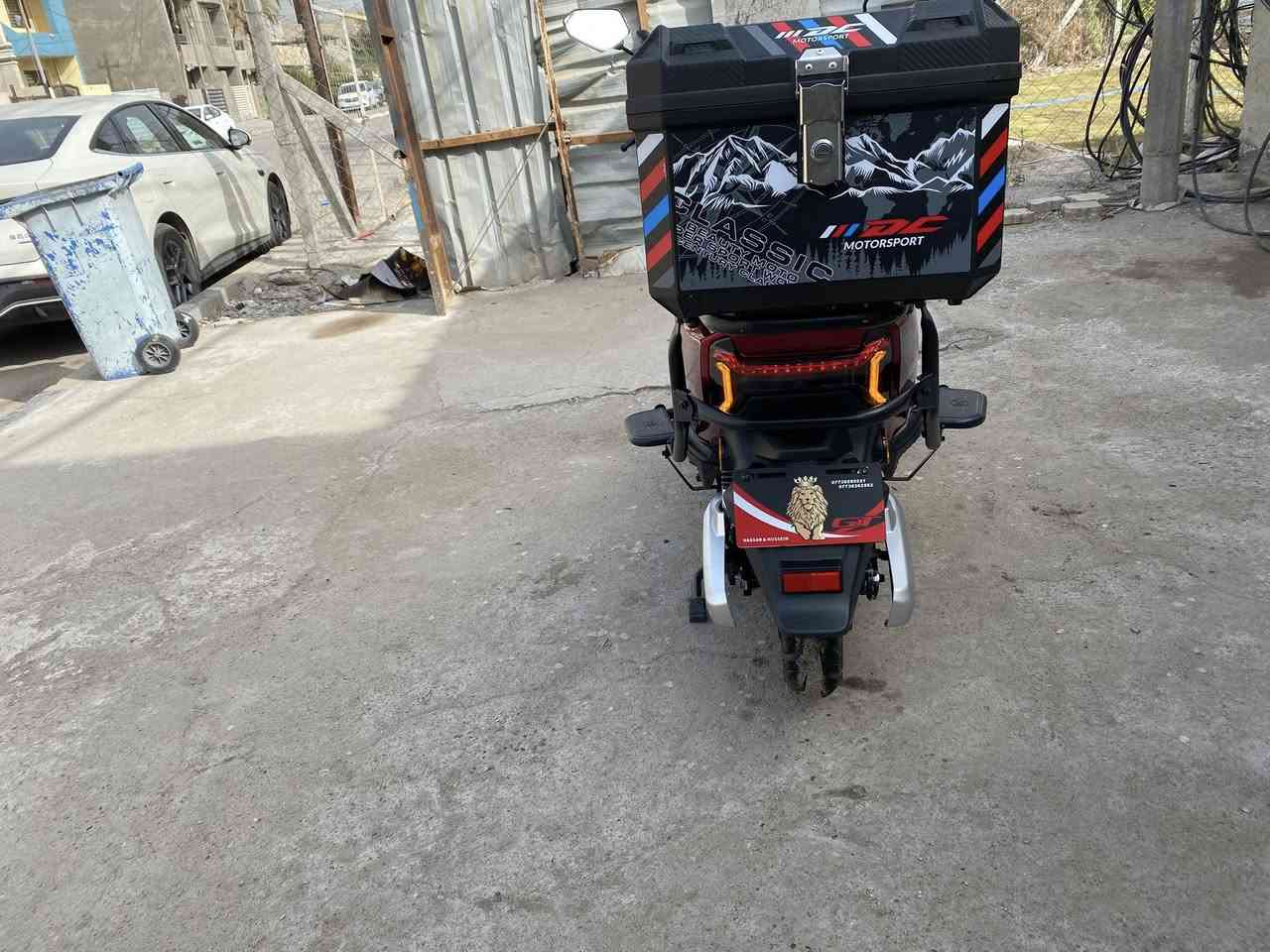 السلام عليكم سكنس 2026 ستخدام قليل تايرات شركة مابيهن اي بنجر 6بطاريات كفاله عامه سويجات عدد 2 اخذتها من حسن وحسين مكان بغداد حي الجهاد سعرها 800 وبيها مجال قليل
***********
