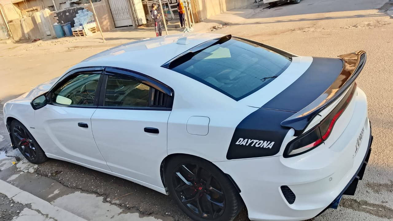 جارجر موديل 18 بدون إرباك محرك 5700ارتي
حادث خلفي 
جاملغ وشويه بل قبق جنطه 
كير محرك كفاله 
السعر 190
سياره برمجه 
كزوز طرب يخبل 
لاتصال ***********
