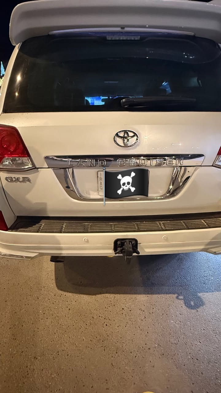 سلام عليكم
لاندكروز موديل 2014
ماشيه 180 شركة سردار
كفاله عامه بدون صبغ وضربه حتى الدعاميات
داخل جلد مثل ما موضح في الصوره
بيع او مراوس حسب
للاستفسار الاتصال على الرقم *********** او واتساب بدون فيس
