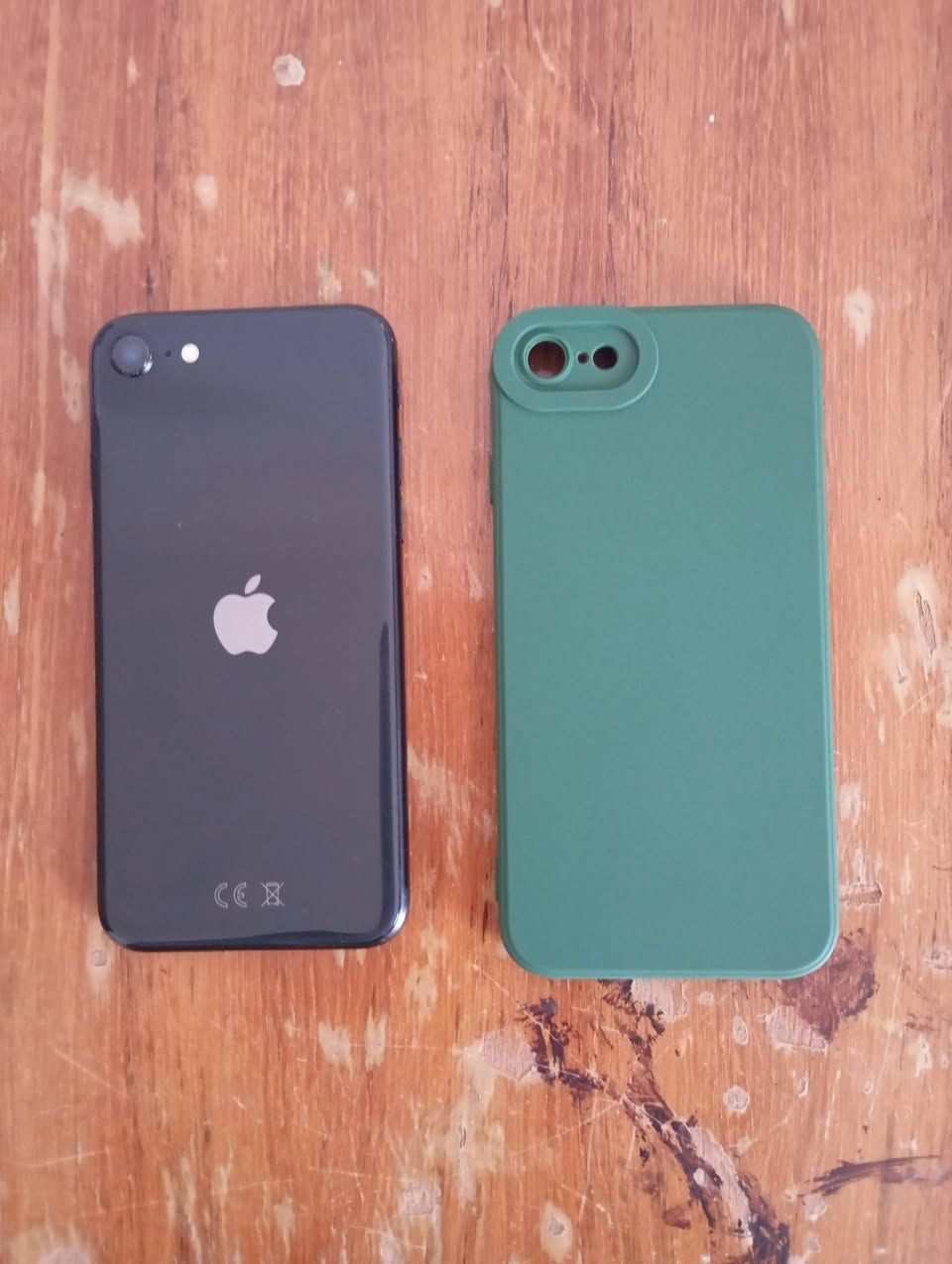 البيع ايفون 8عادي جهاز بلادي مامفتوح السعر 90 المكان بغداد المحموديه ناحيه الرشيد   التواصل خاص 
او واتساب فقط ***********
وشكران على اهتمامك بالموضوع 😔💔
