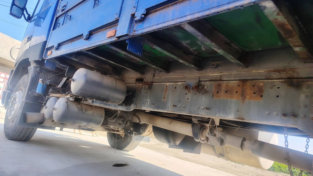 السلام عليكم ورحمة الله وبركاته
للبيع  بدي الطول 7متار و16 العنوان موصل اخوكم ابوثامر مكلف بنشر للاستفسار الاتصال على الأرقام والسعر 15
وبي مجال اتصل مكلف بنشر
***********
***********
