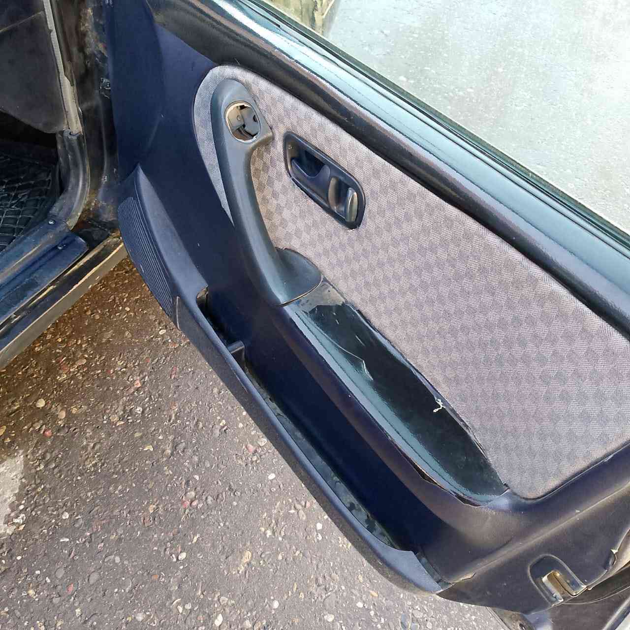 السلام عليكم للبيع برايمره حجم ٢٠
كير ومحرك زينات صدر أمام زين والباقي شوف العين رقم كركوك خصوصي يرهم مراوس حسب القناعه السعر ٢٠ وبي مجال قليل


**إذا كنت صاحب هذا الإعلان وتريد حذفه لأي سبب، رجاءا أرسل رسالة إلى الدعم الفني**