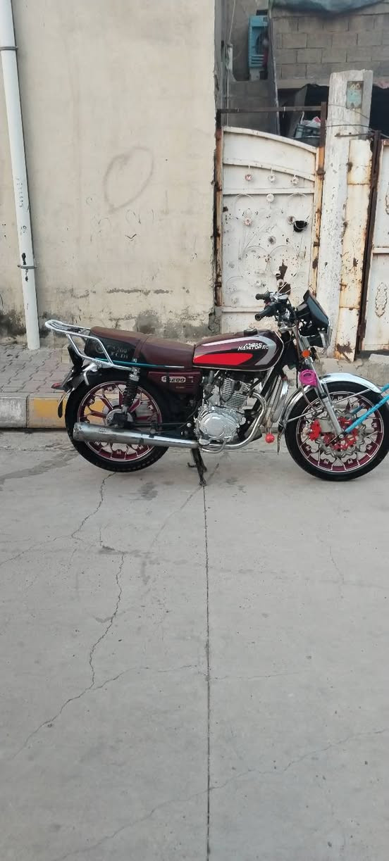 السلام عليكم ماطور نامي ابرو 2024 محرك 200 ماطور فول نضافه محرك شرط كهربائيات كله شقال منفيس موجود سعره 650 وبيه مجال شراي تعال خاص وتدلل مكاني كركوك ***********
